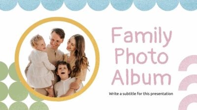 Album Foto Pernikahan dengan Desain Floral Minimalis